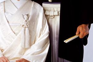 ハワイでの結婚式写真を検討しているなら